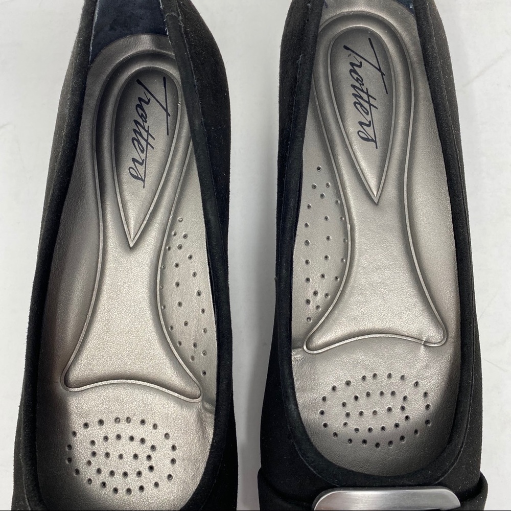 Trotters Sizzle Signature Black Suede flats NARROW - Picture 7 of 8